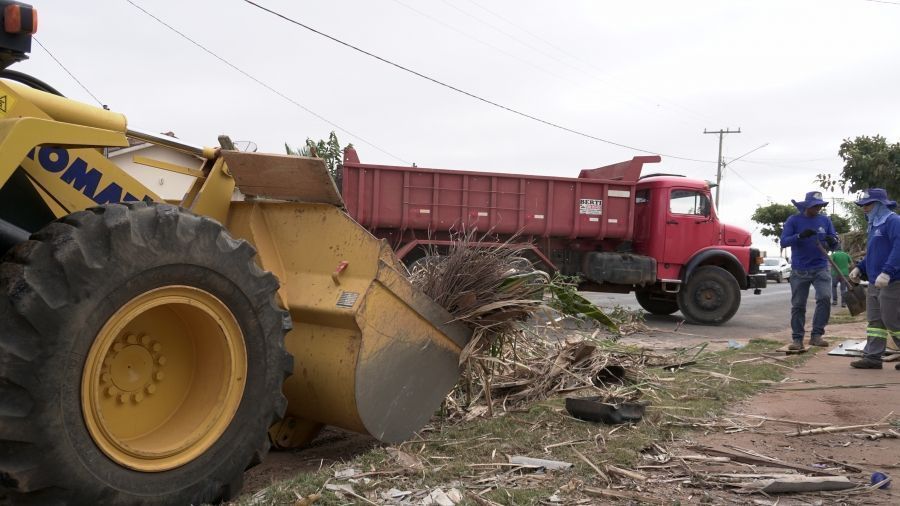 Prefeitura inicia mutirão de limpeza nos bairros de Lucas do Rio Verde