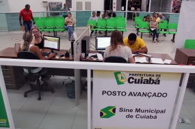 Vagas para PCD, benefícios e comissões: veja oportunidades de emprego oferecidas pelo Sine