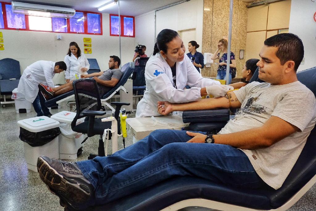 Família de médico que faleceu em acidente de carro realiza campanha de doação de sangue