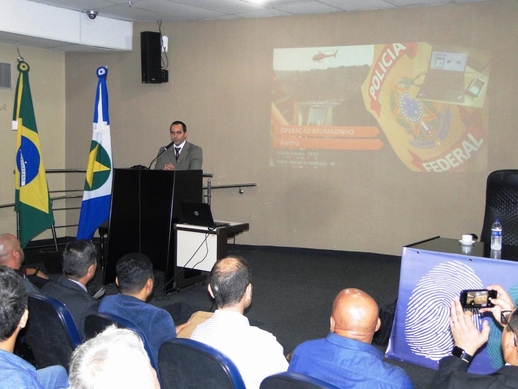Papiloscopista relata sobre utilização de tecnologias na identificação a vítimas de desastres