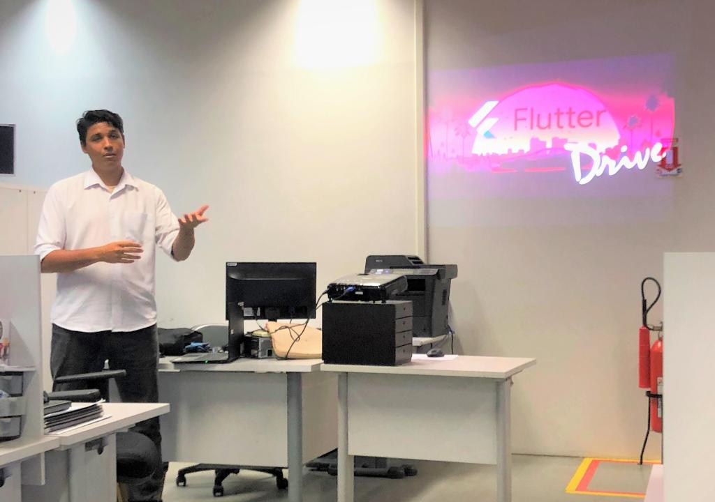 MTI promove palestra sobre desenvolvimento de aplicativos para celulares