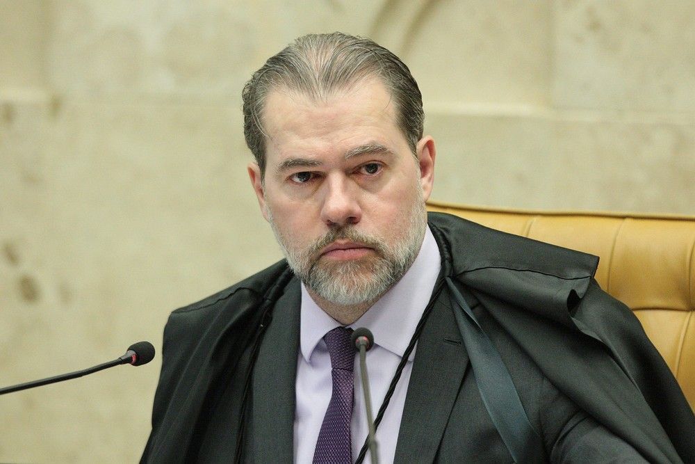 Toffoli suspende decisão judicial que permitia apreensão de livros na Bienal do Rio
