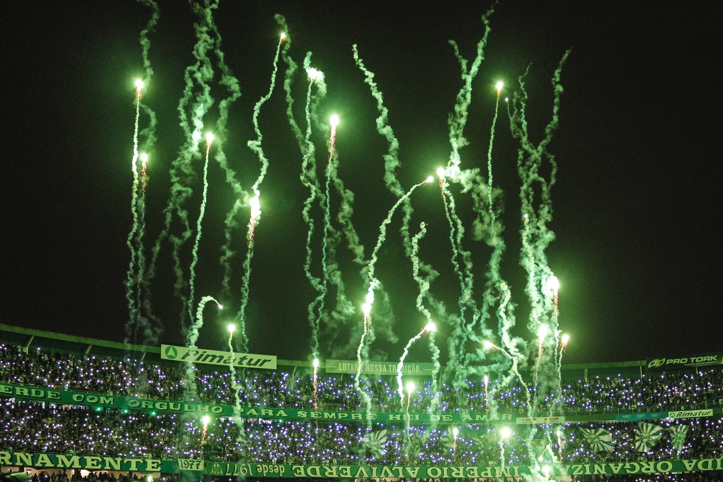 Série B: Coritiba x Bragantino será no domingo