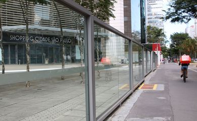 Lojistas preveem queda de até 40% nas vendas de Dia dos Namorados