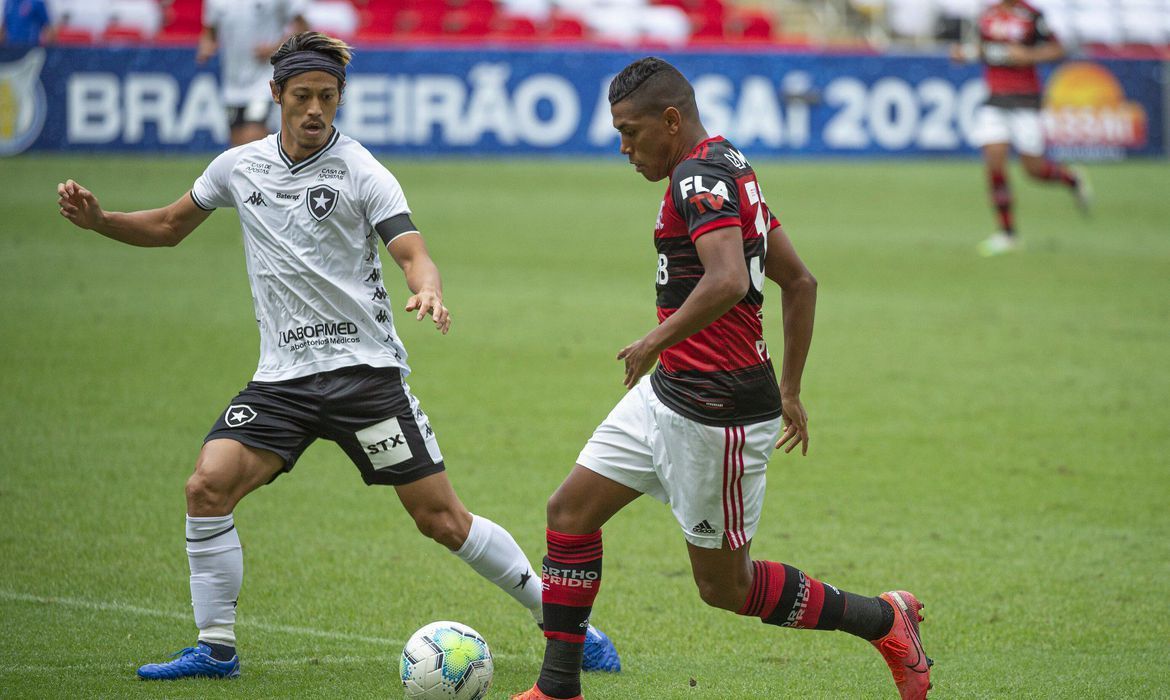 Resultado do jogo do Flamengo: Flamengo arranca empate com Botafogo no último minuto