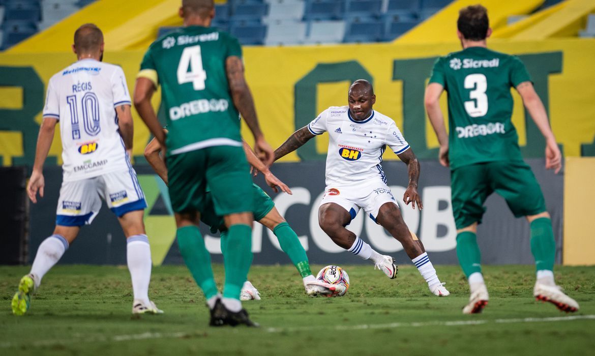Série B: Cruzeiro é derrotado por Cuiabá com gol no último lance