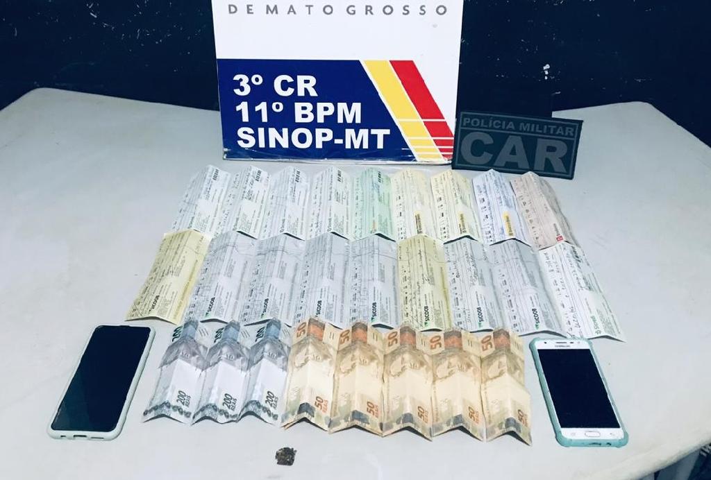 PM em Sinop prende dupla e recupera dinheiro e 20 mil em cheques roubados em Sorriso