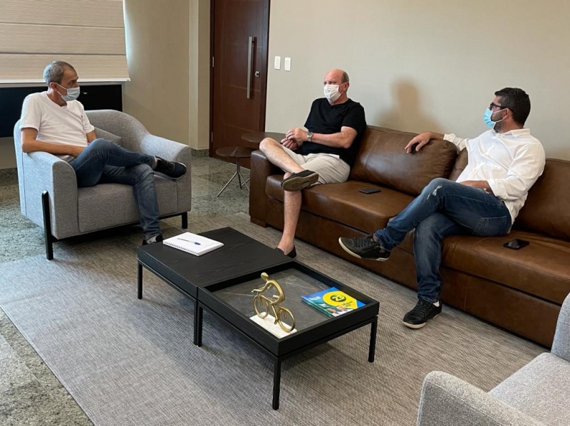 Durante encontro com prefeito, Geller fala em fortalecer parceria em prol de Lucas do Rio Verde