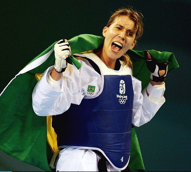 Campeã mundial e medalhista olímpica no taekwondo, Natália Falavigna se integra ao time de Embaixadores dos JEB’s