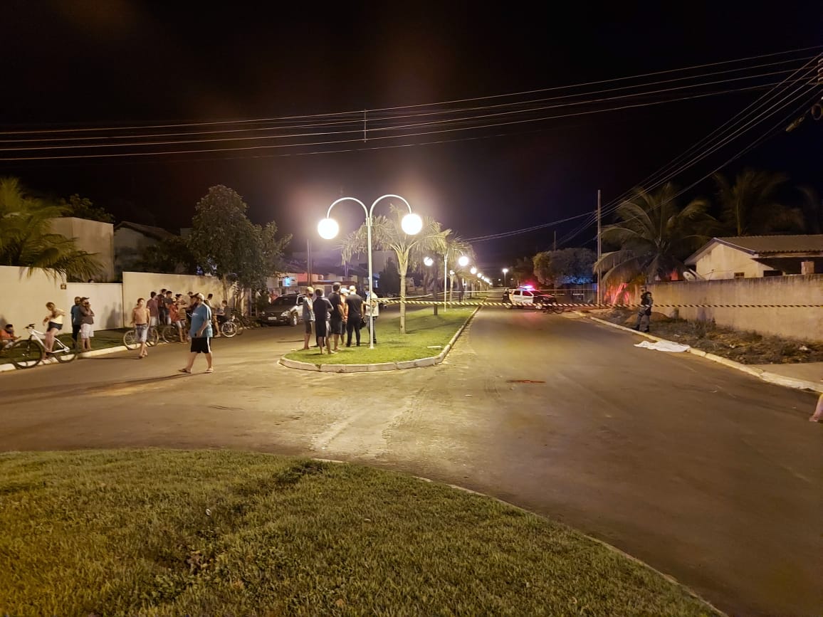 Homem e morto a tiros no centro de Tapurah (MT)
