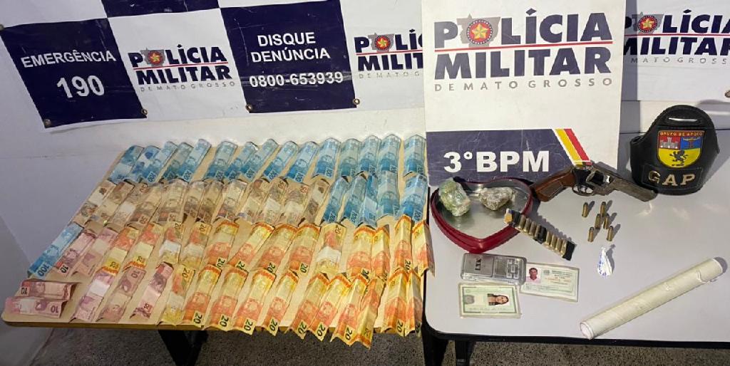 PM descobre casa usada por casal para vender droga no bairro CPA 4