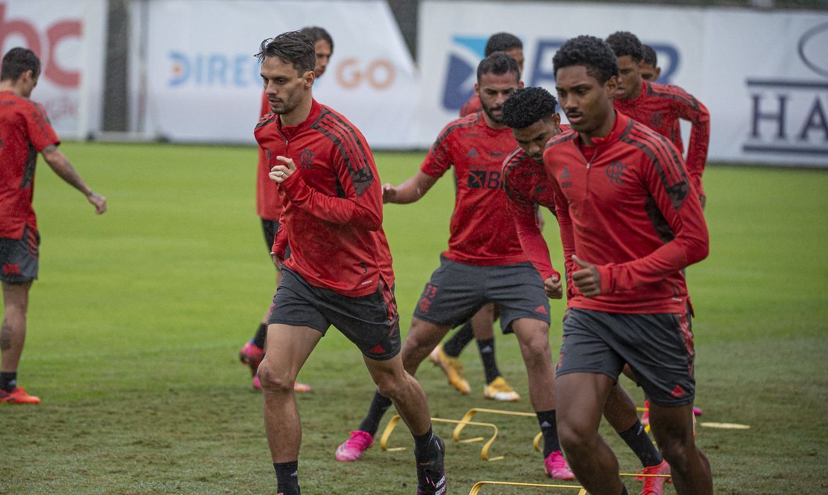 Flamengo tenta retomar caminho das vitórias contra o Cuiabá nesta quinta-feira