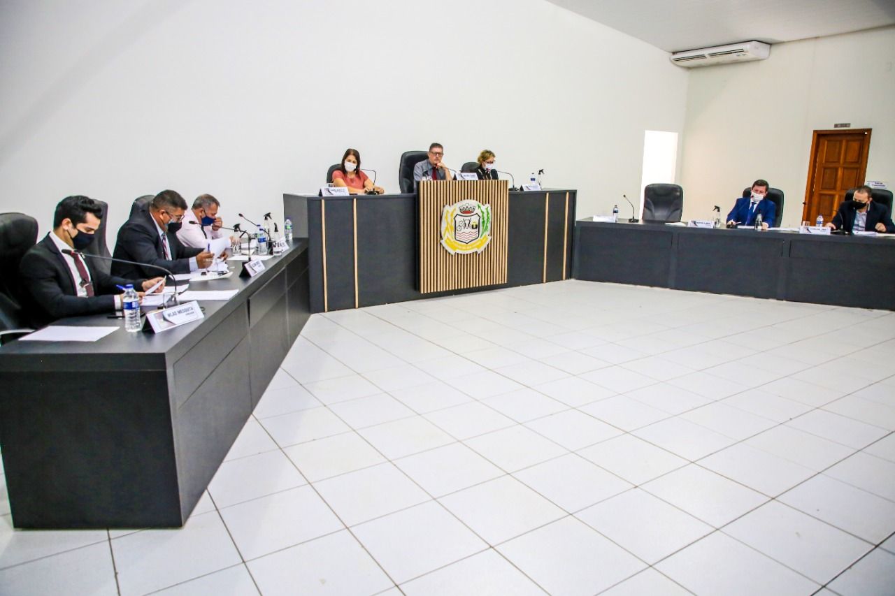 Câmara de Lucas do Rio Verde aprova atualização do vale alimentação de servidores municipais