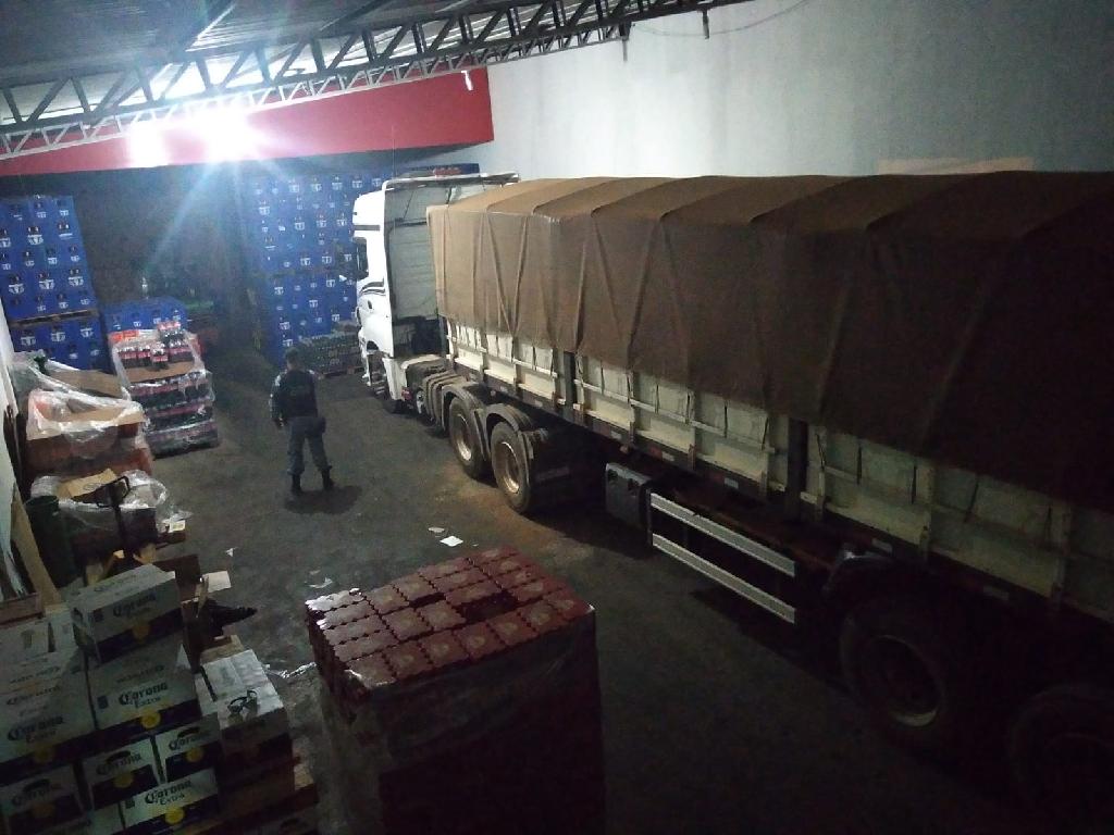 Rotam é acionada e encontra carga de bebida sem nota fiscal em Cuiabá