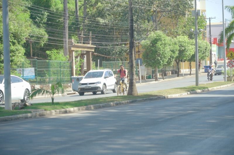 Secretaria de Segurança e Trânsito orienta motoristas sobre ultrapassagem de ciclistas