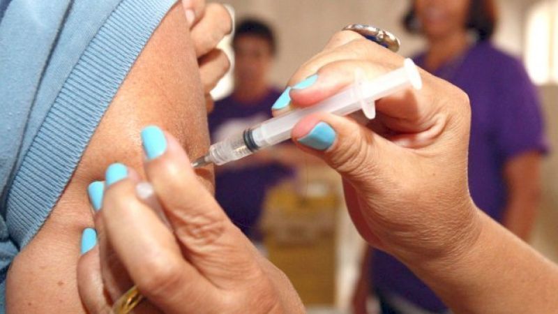 Prefeitura e SEST SENAT realizam mutirão de vacinação contra Influenza