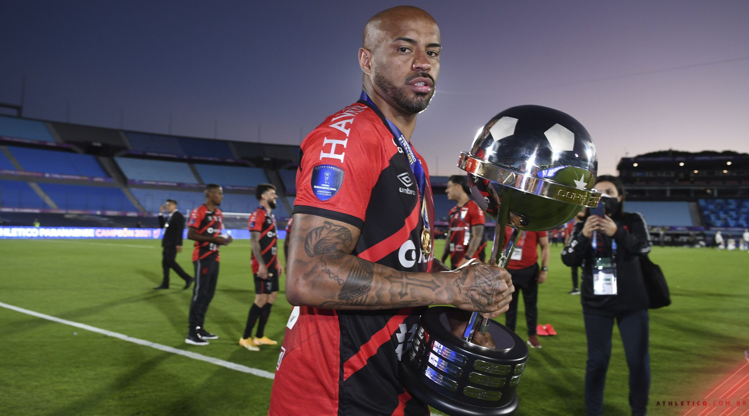 Athletico-PR supera Bragantino e conquista Copa Sul-Americana
