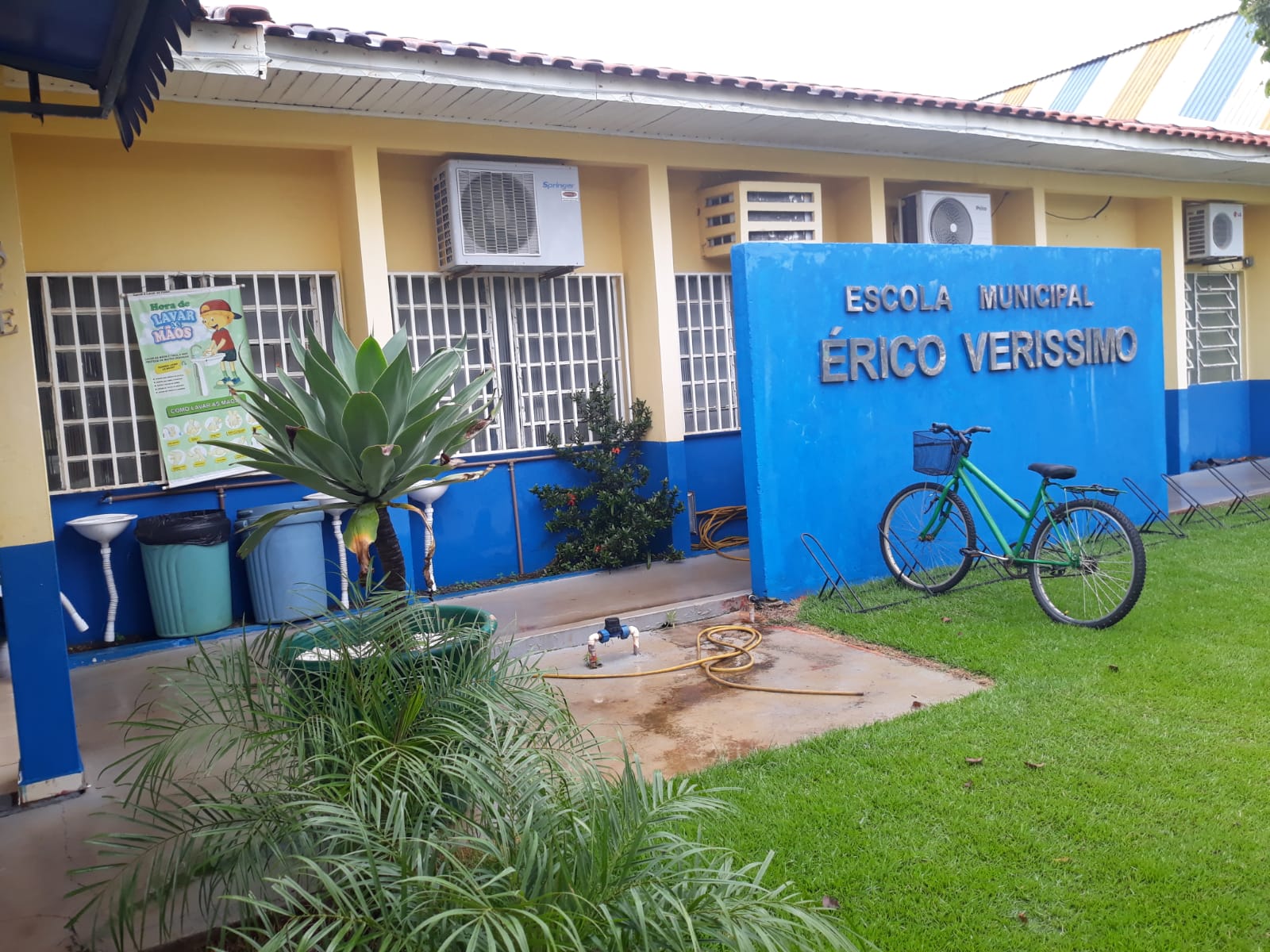 Campanha Papai Noel dos Correios vai atender alunos da Érico Veríssimo, em Lucas do Rio Verde
