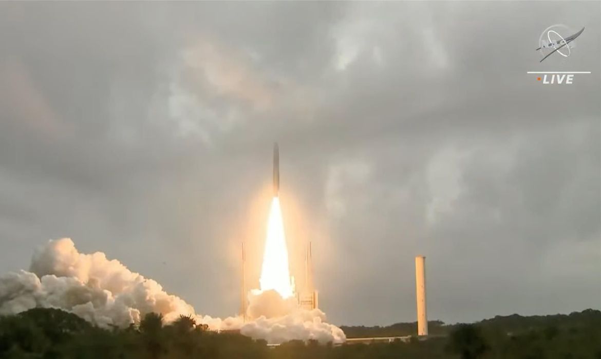 nasa lanca com sucesso supertelescopio james webb