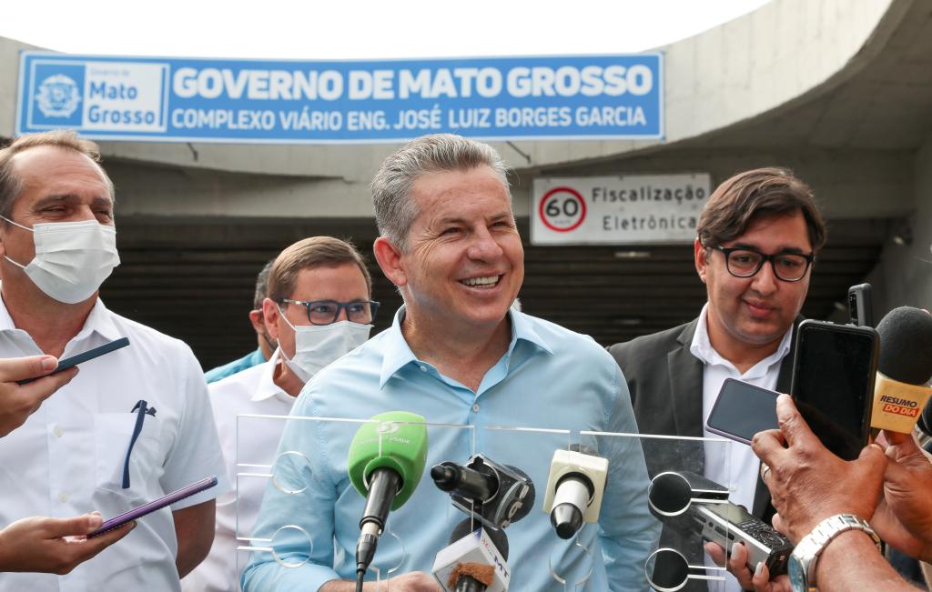 governador e mais uma obra da copa que consertamos e entregamos em condicoes adequadas para a populacao”