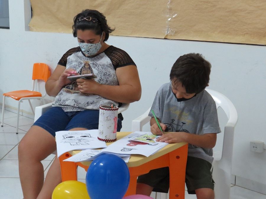 vacina covid pediatrica 96
