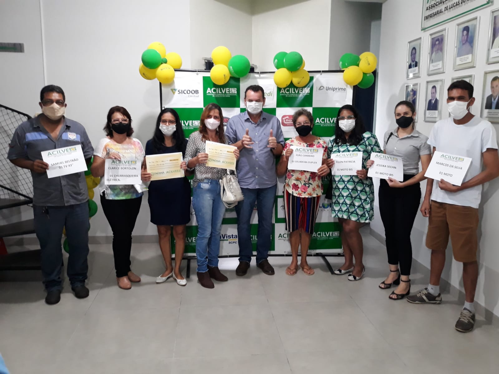Acilve conclui campanha de Natal com formalização da entrega de prêmios
