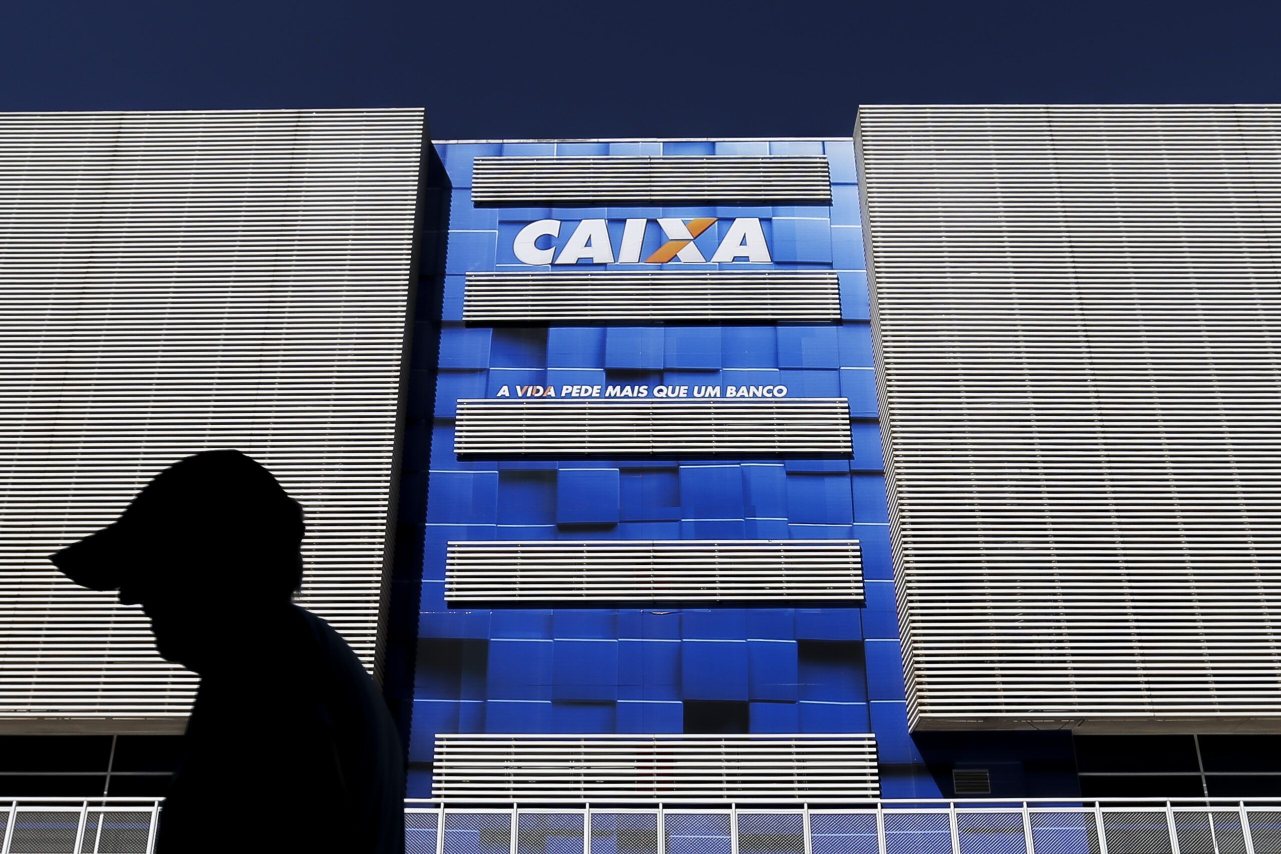 Caixa tem lucro líquido de R$ 17,3 bilhões em 2021