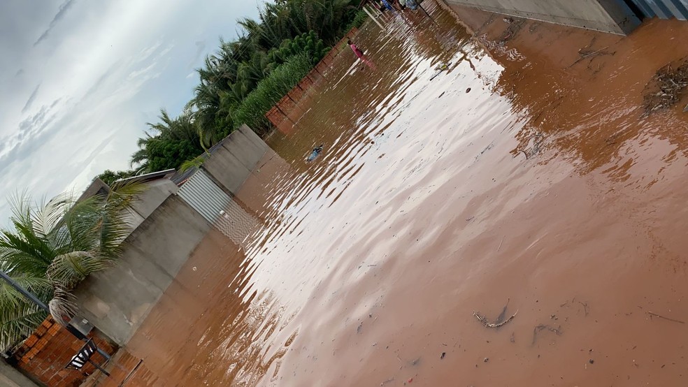 PM de Lucas do Rio Verde reforça campanha para arrecadar donativos a vítimas de enchente em cidade de MT