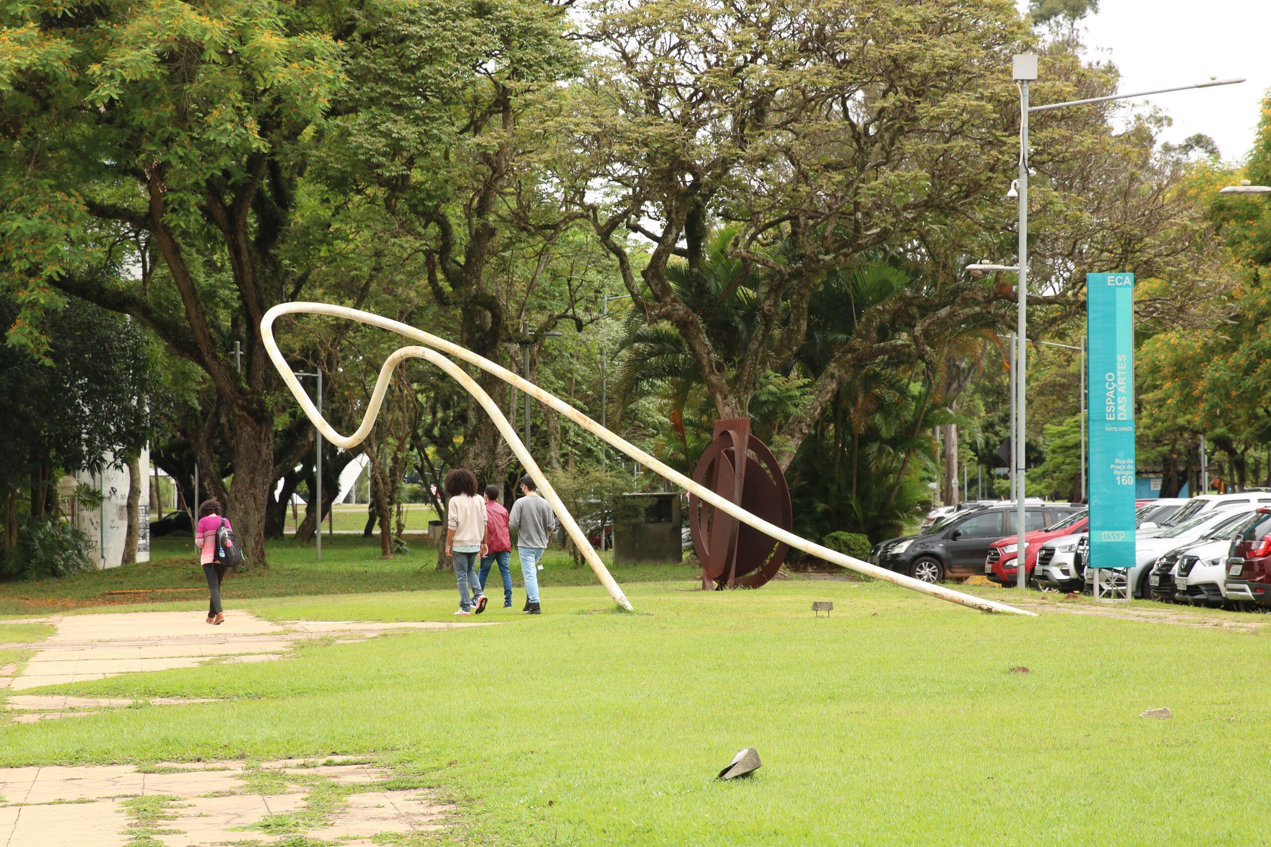 USP retorna às aulas presenciais após dois anos de pandemia