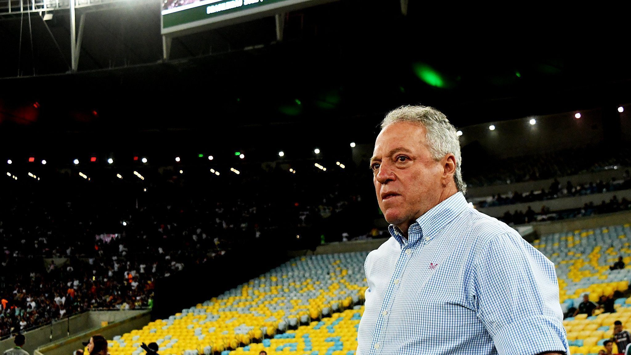 Abel Braga deixa comando técnico do Flu após dois jogos sem vitórias