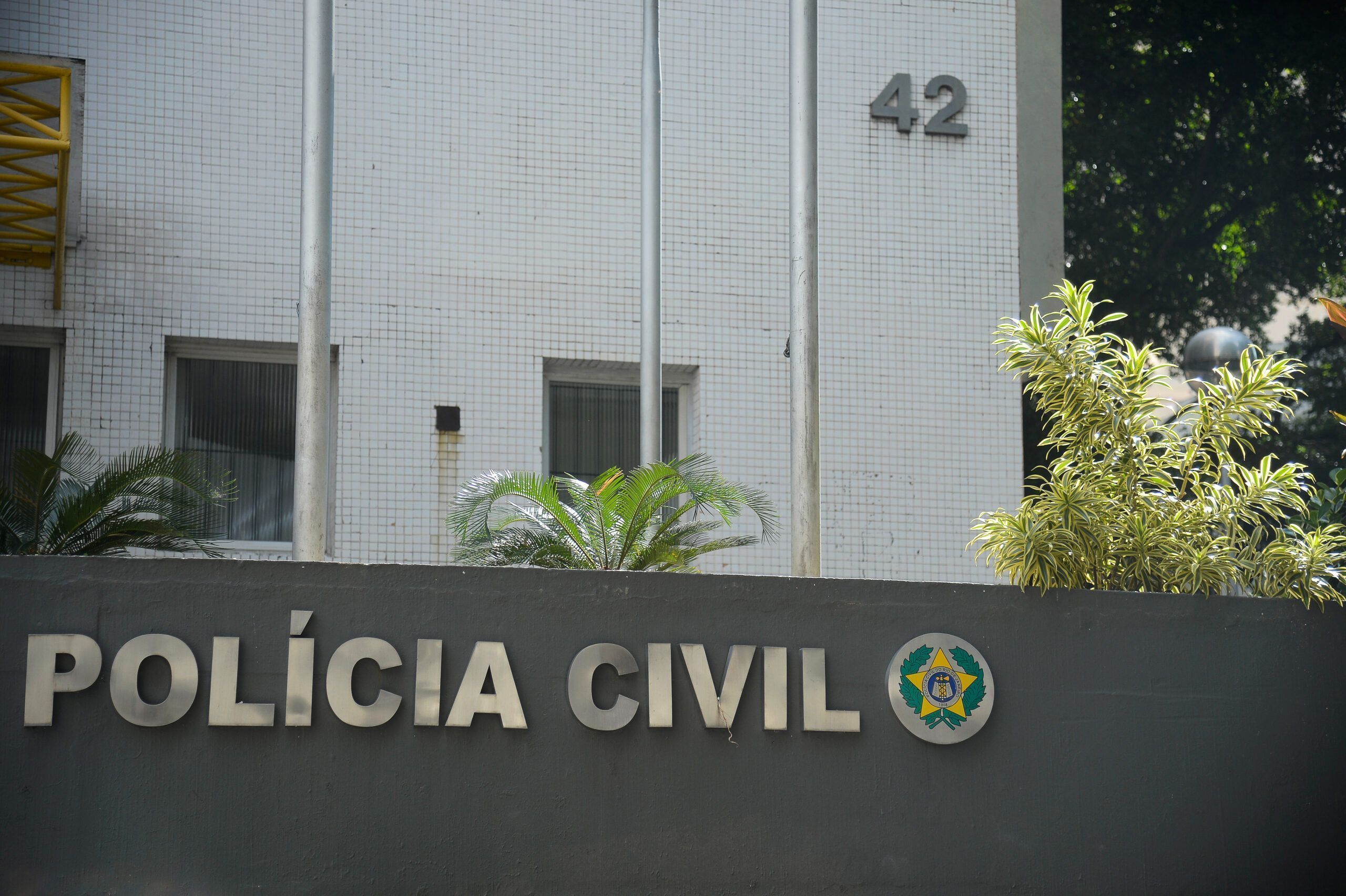 Polícia faz ação contra pirataria de conteúdo audiovisual no Rio