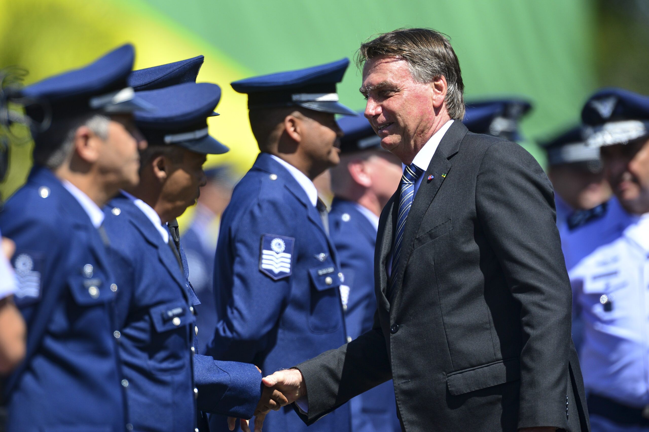 Bolsonaro participa de solenidade de graduação de sargentos da FAB