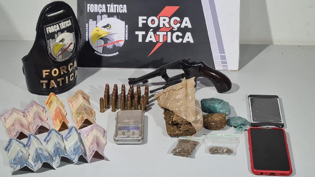 Homem é preso com arma de fogo e porções de maconha em Tangará da Serra