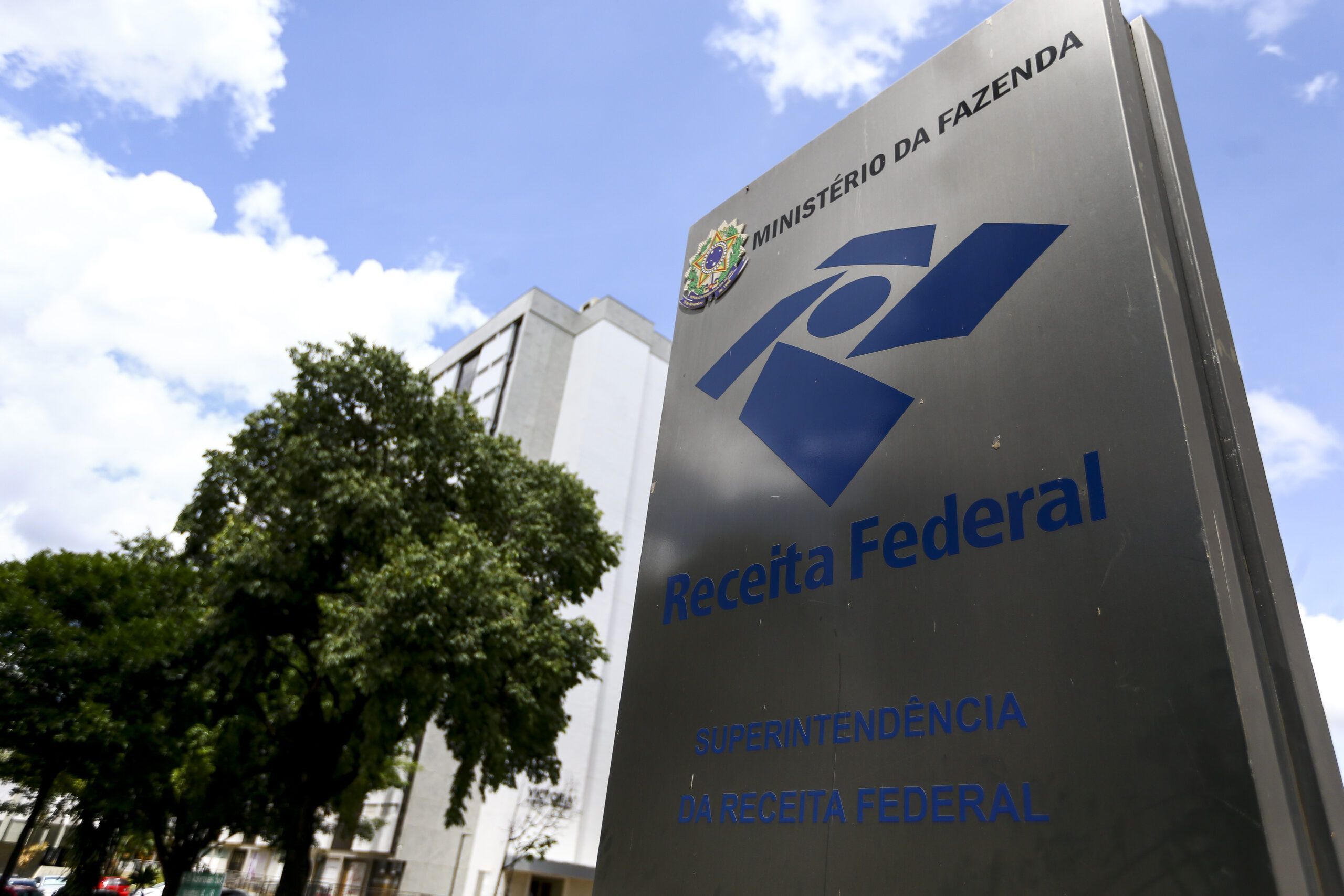 Autorizado concurso público com 699 vagas para a Receita Federal