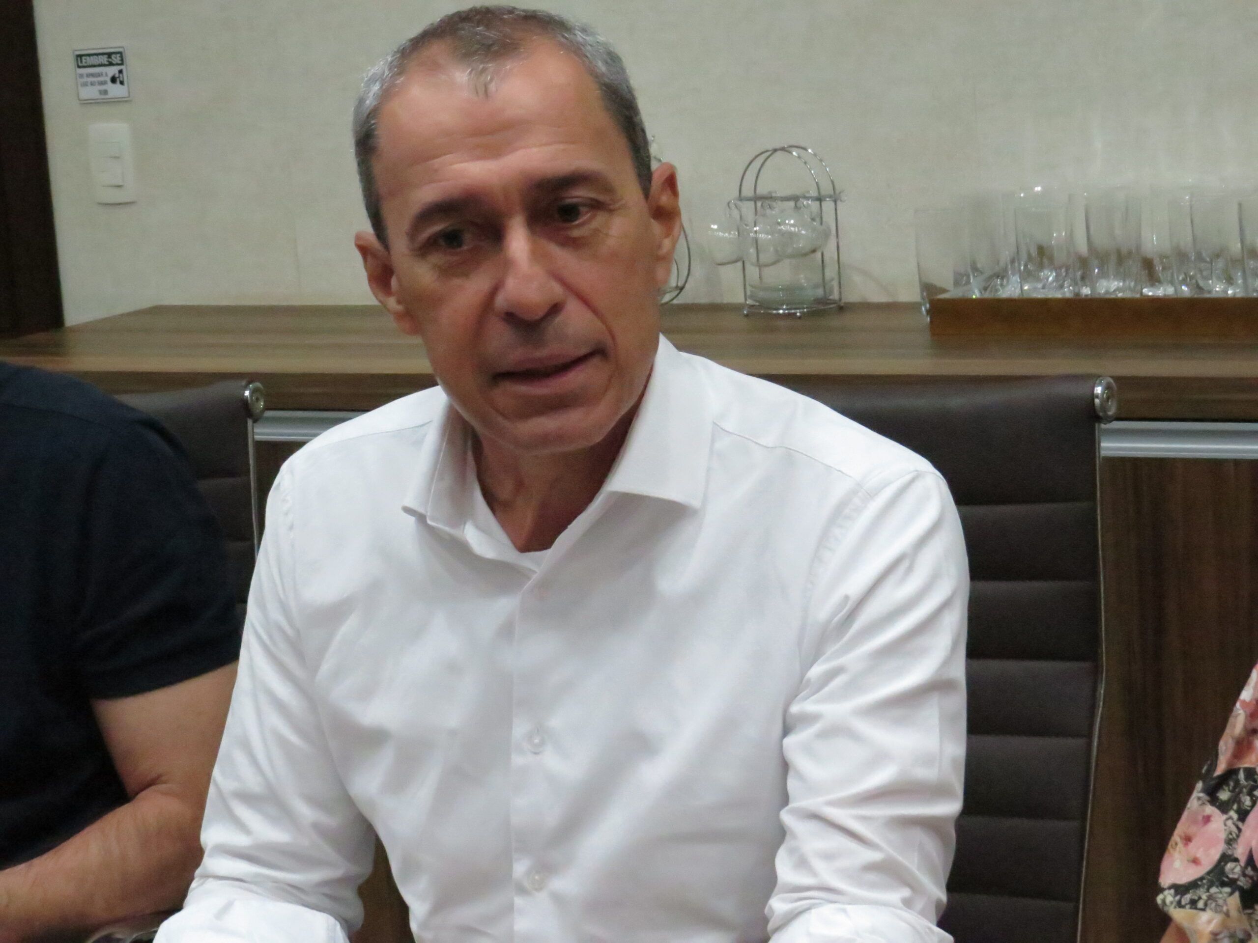 Miguel Vaz nega ter manifestado apoio a pré-candidato ao senado federal