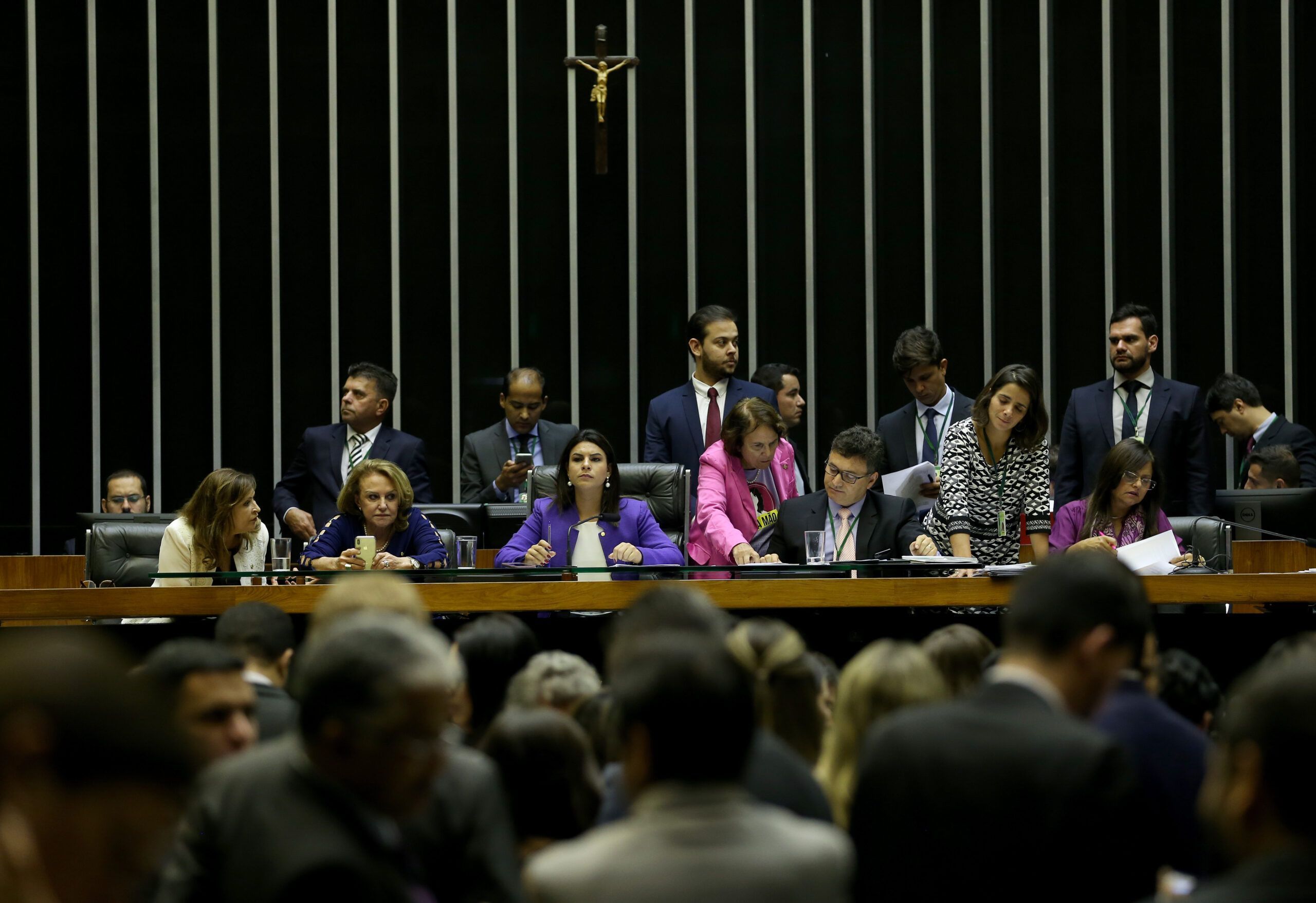 Termina neste sábado (30) propaganda de incentivo à participação política da mulher