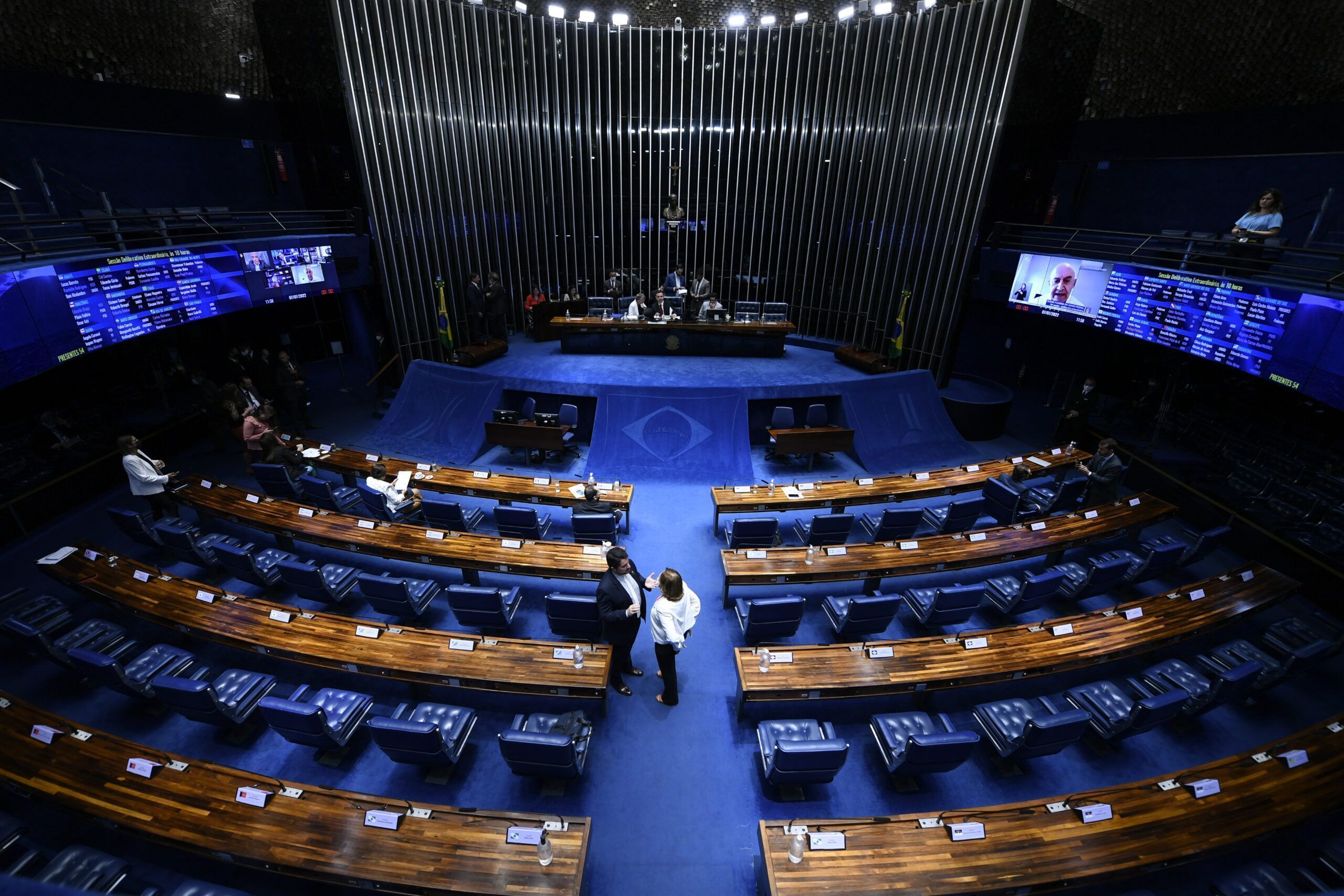 senado aprova mp que regulamenta o teletrabalho scaled
