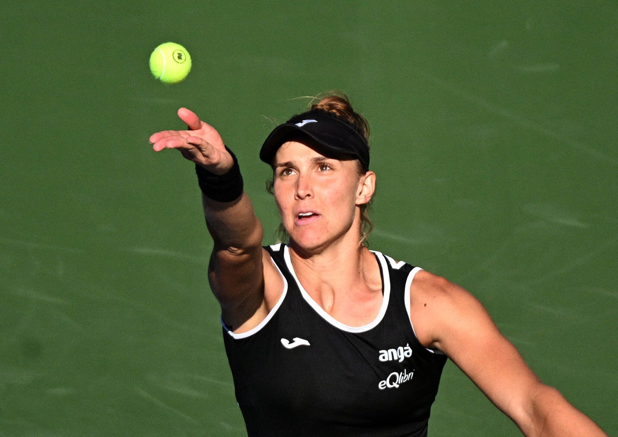 Bia Haddad cai nas duplas femininas do US Open