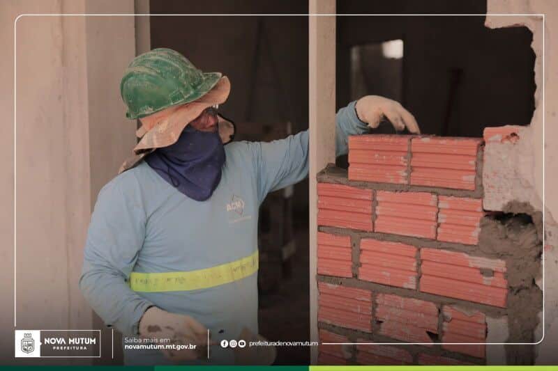 Construção civil vive forte crescimento e setor tem dificuldade em contratar mão de obra