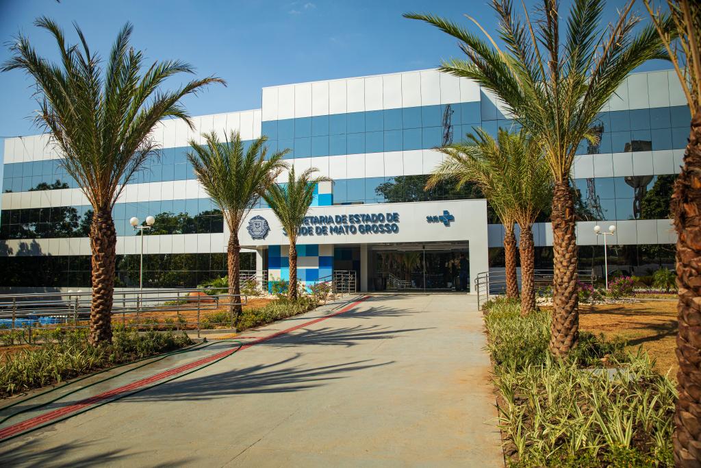 Escola de Saúde oferta 450 vagas de curso técnico em Enfermagem