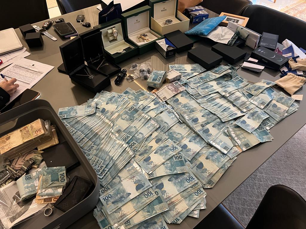 Operação combate fraudes com criptomoedas no Brasil e no exterior