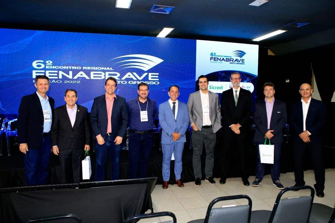 6º Encontro Fenabrave-MT aborda expectativa de vendas de veículos para 2023, estratégias de marketing e rupturas organizacionais