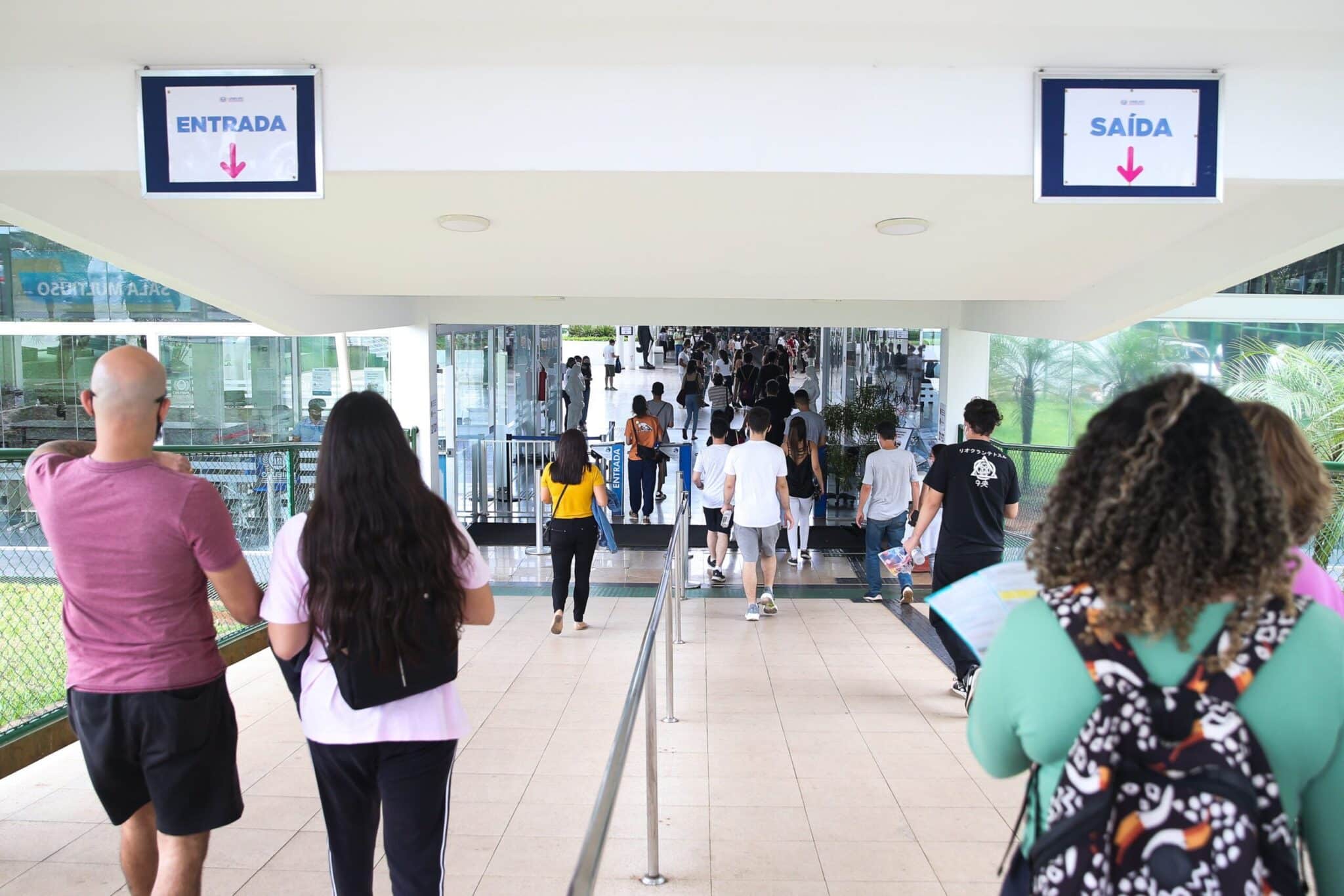 Enem começa domingo com prova de redação