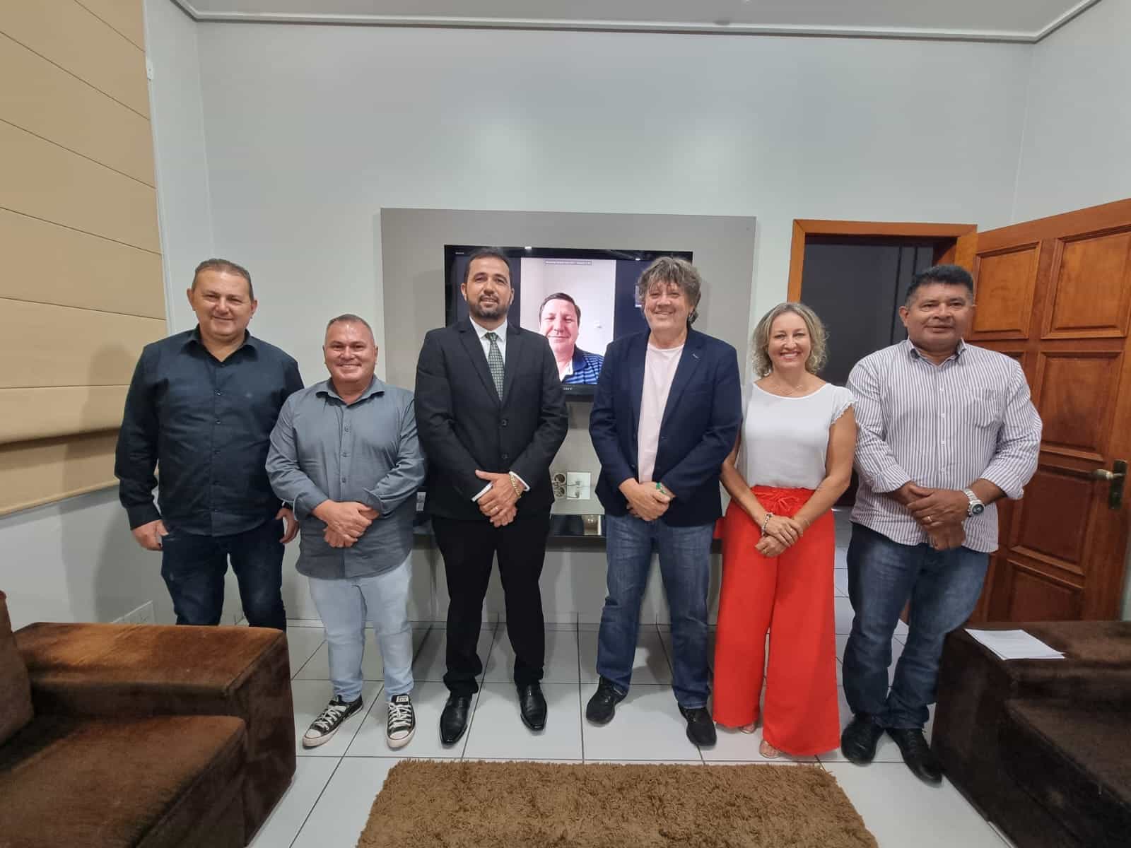 Adailton Martins assume vaga na Câmara de Lucas do Rio Verde