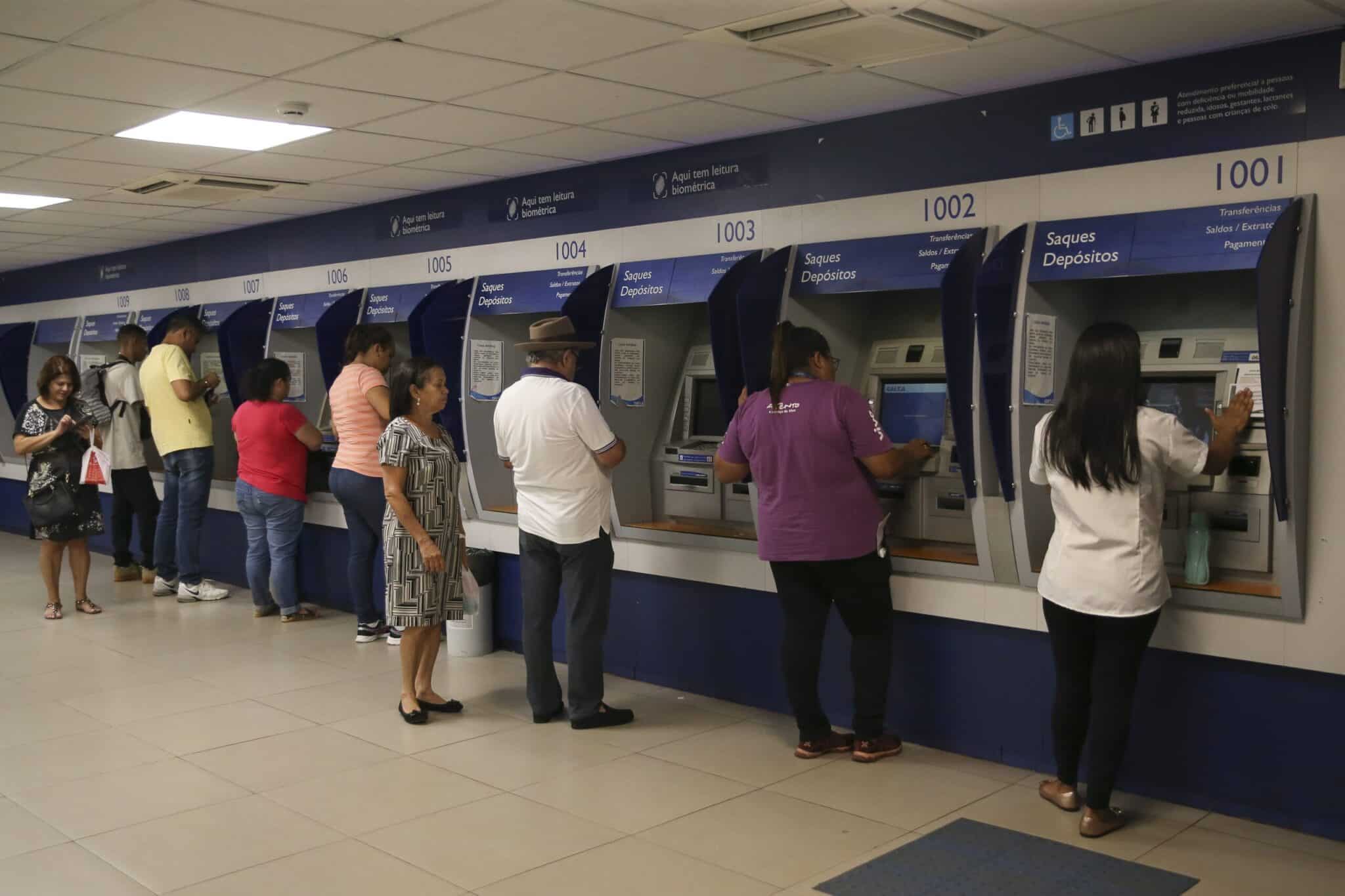 Bancos não vão abrir nesta sexta-feira