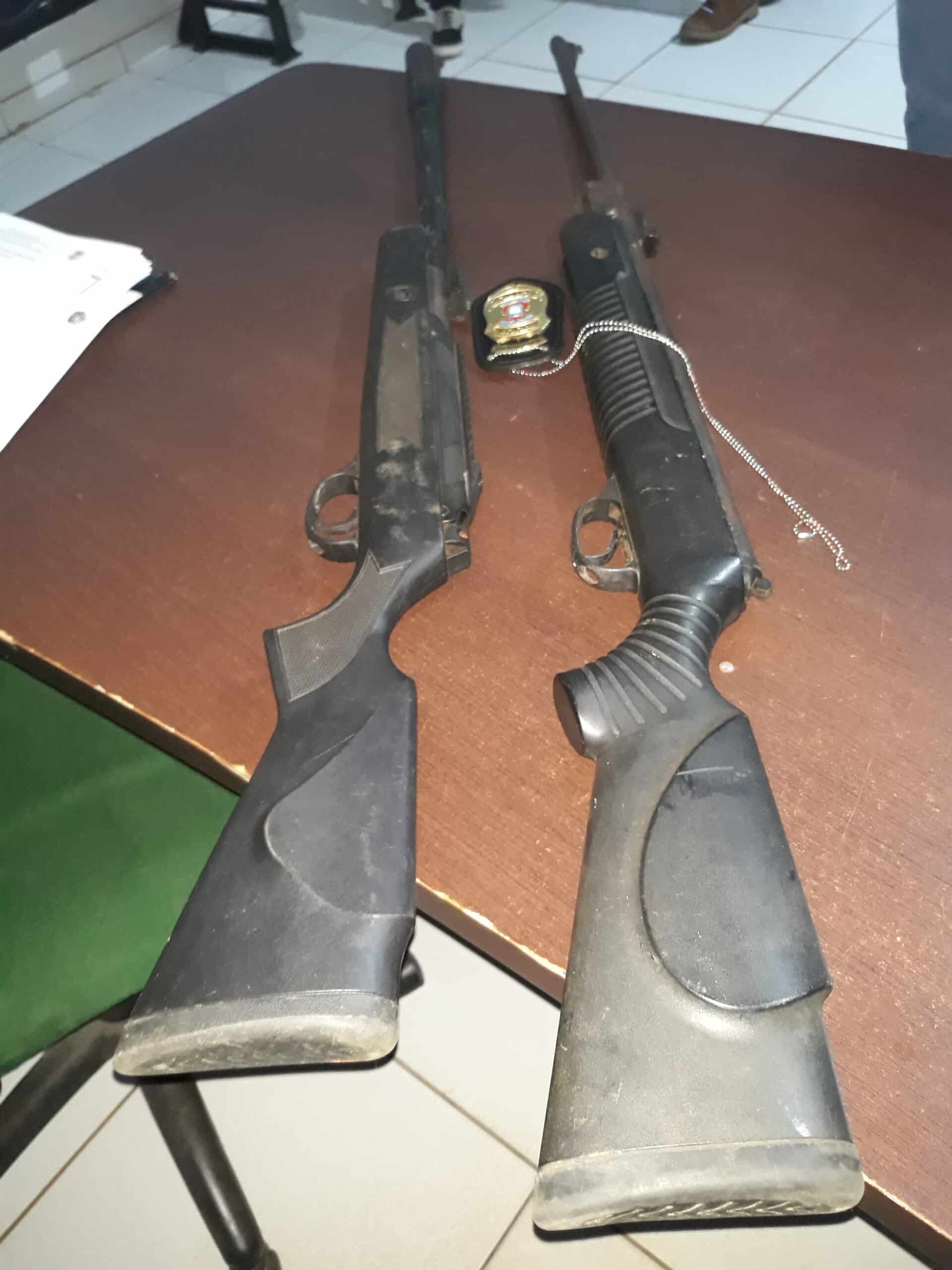 Apesar de testemunhas e evidências, homem preso por atirar em cachorra nega crime