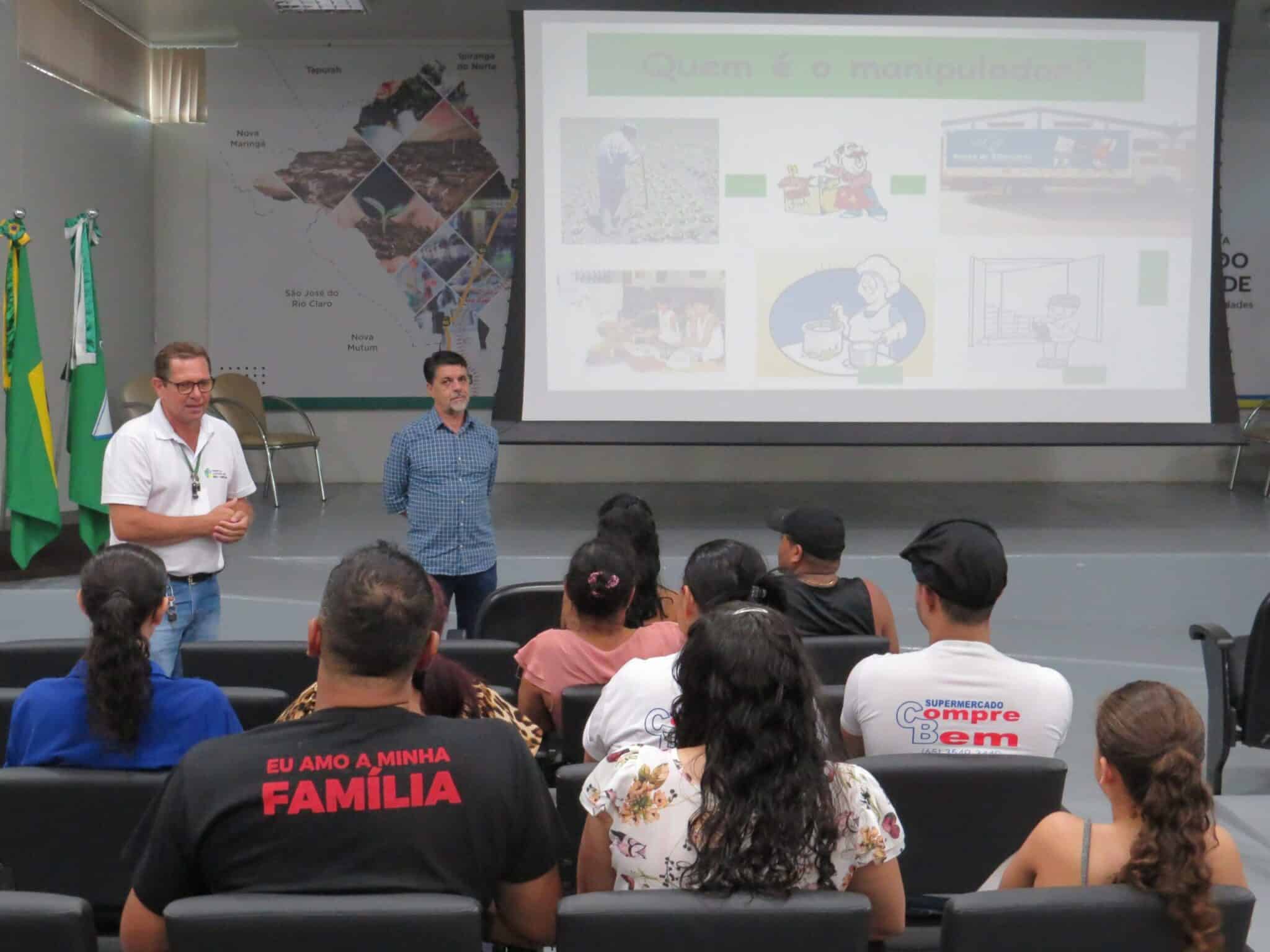 Participante ressalta importância de palestra sobre boas práticas de manipulação de alimentos