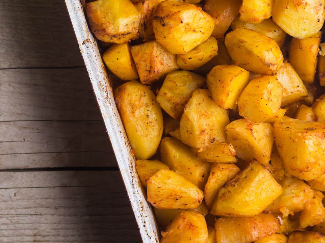 Como fazer batata cozida no microondas fácil?