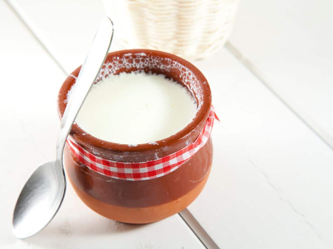 Como fazer coalhada: Para recheios e outras receitas!