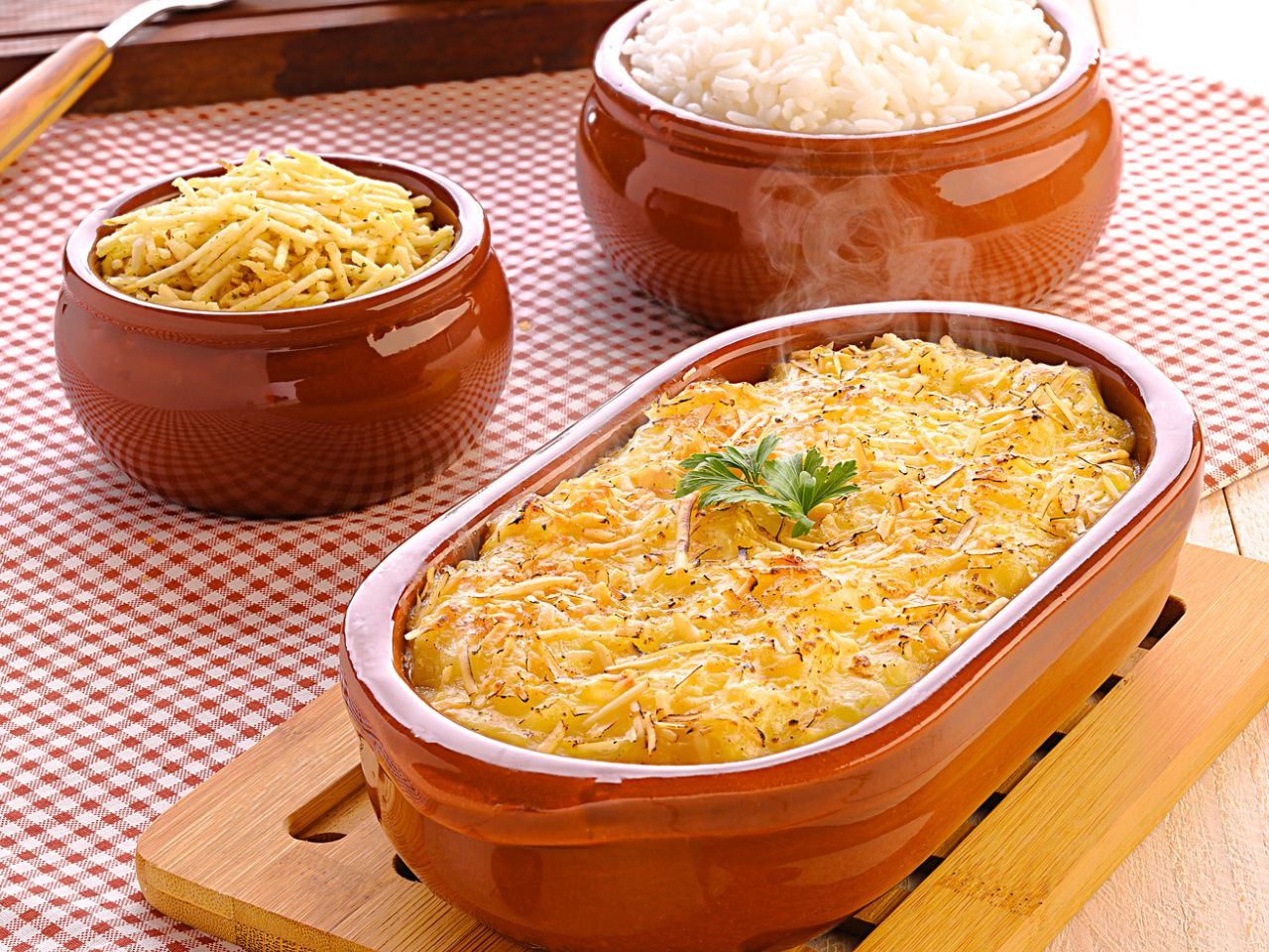 Como fazer escondidinho de carne moída com batata?